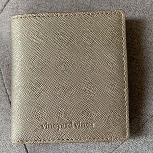 Vineyard Vines Beige Leather Card Holder